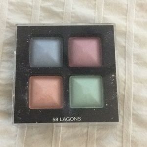 Vintage CHANEL Eyeshadow Tester !! Brand New ♥️💋